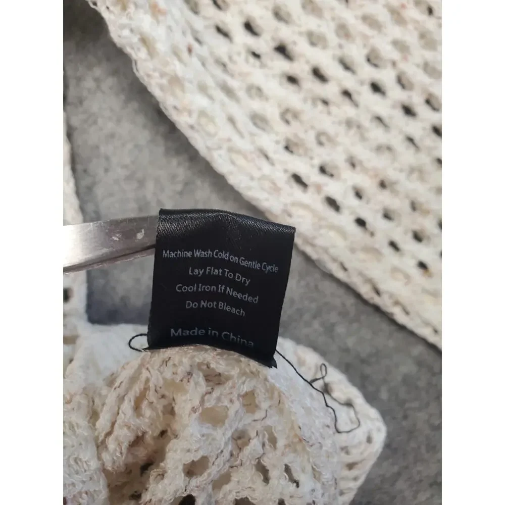 Women's POL Size Medium Cream Open Knit Boho Sweater Beach Coverup - Picture 7 of 7